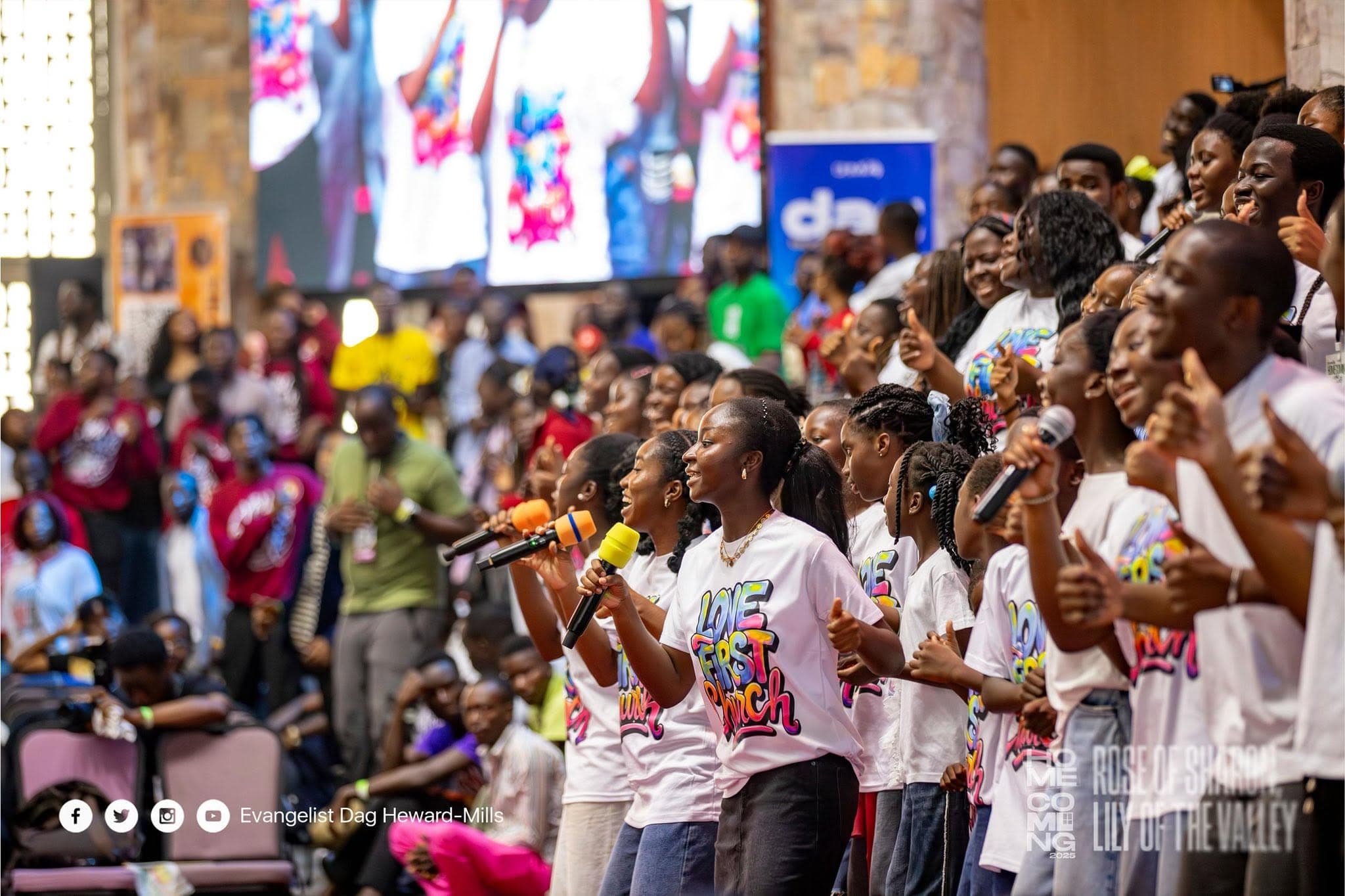 Worship and celebration at Homecoming